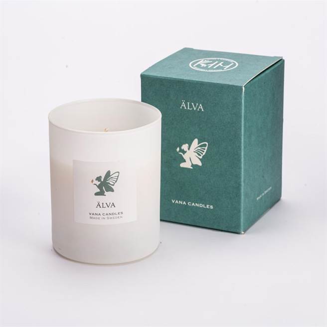 【Älva 妖精】瑞典天然植物蜡香氛蜡烛 - 绿意草本调 200g，1180元。（Vana Candles提供） 