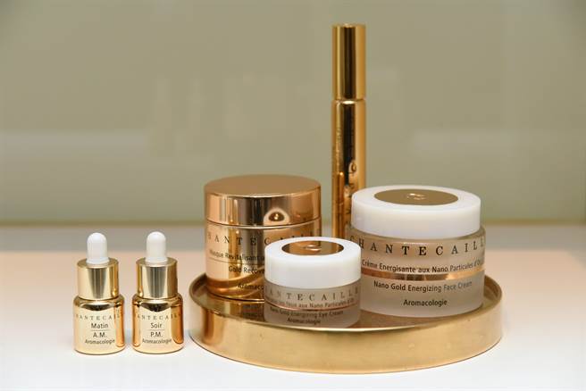 香缇卡极致纯金赋活全系列情境图。（香缇卡提供） 