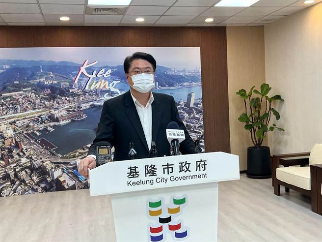 基隆市长林右昌今日宣布，春节前将加开2处集中施打站，供应BNT疫苗6000剂、高端疫苗1200剂。（本报资料照）