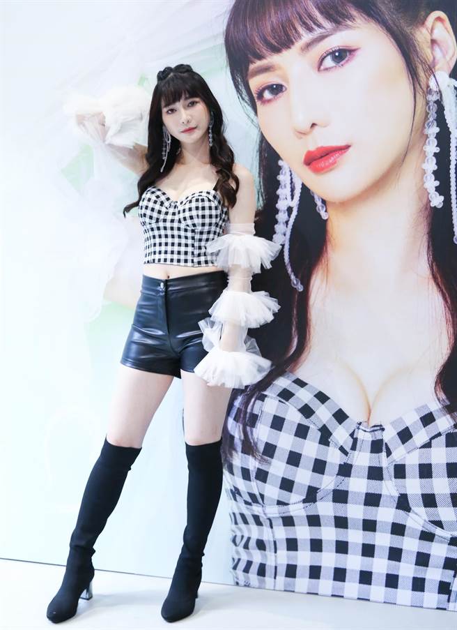 刘心语宣今举办单曲〈最美的伴侣〉记者会。（陈俊吉摄）