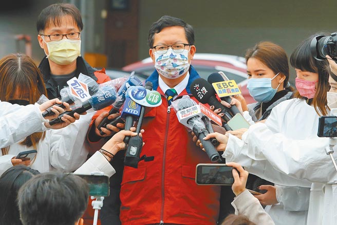 桃园市长郑文灿表示，疫情延烧，取消桃园市春节至元宵节走春祈福、灯会相关活动，保留静态活动。（本报资料照片）