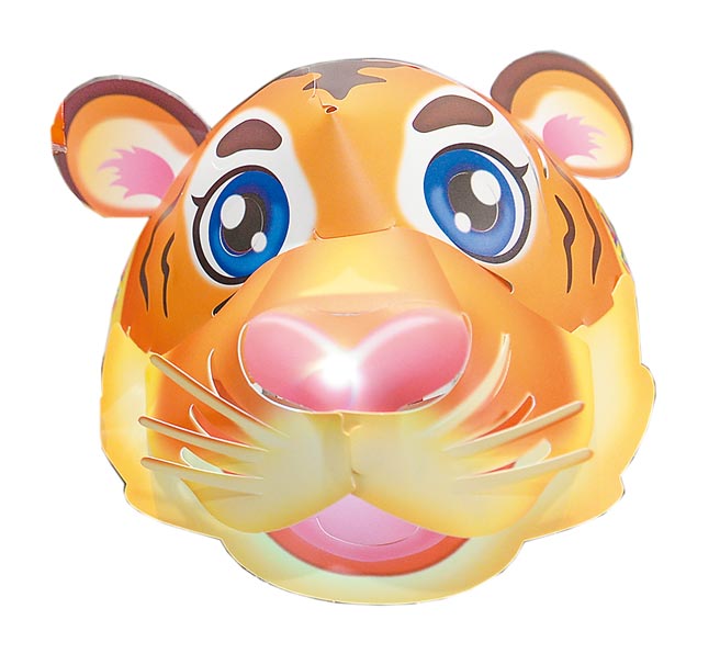 台新银行的虎年生肖提灯，祝福民眾财运亨通。（王德为摄）