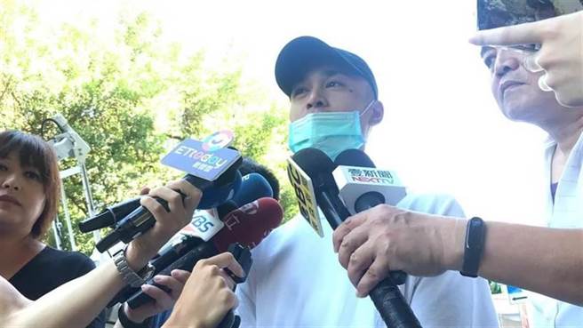 藝人「蛇姬」林采緹前夫、團體「Under Lover」成員胡睿兒，因撿屍性侵被判刑2年入獄，矯正署已核准其假釋，獲高院裁定保護管束。（本報資料照）