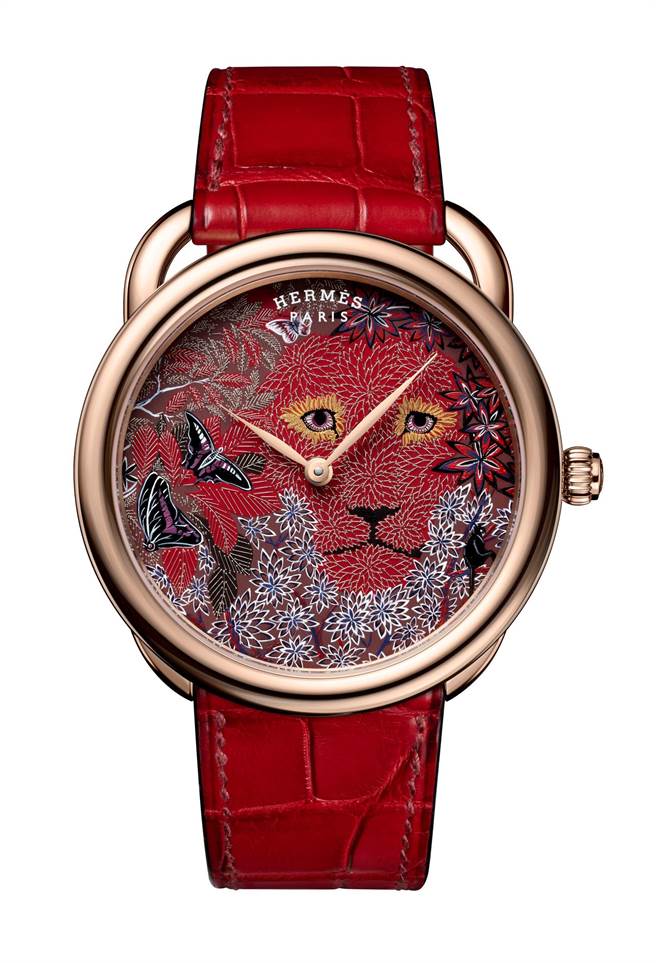 爱马仕Arceau Wild Singapore工艺腕表，约240万元。（Hermes提供）
