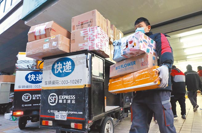 大陸將對物流領域反壟斷和反不正當競爭加強執法，透過落實公平競爭審查實施細則，維護市場公平競爭秩序。（中新社）