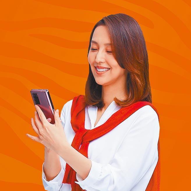 农历春节将至，远传5G易付卡推出当月储值满额就送「上网吃到饱」优惠，最高可享8天免费。（远传提供）