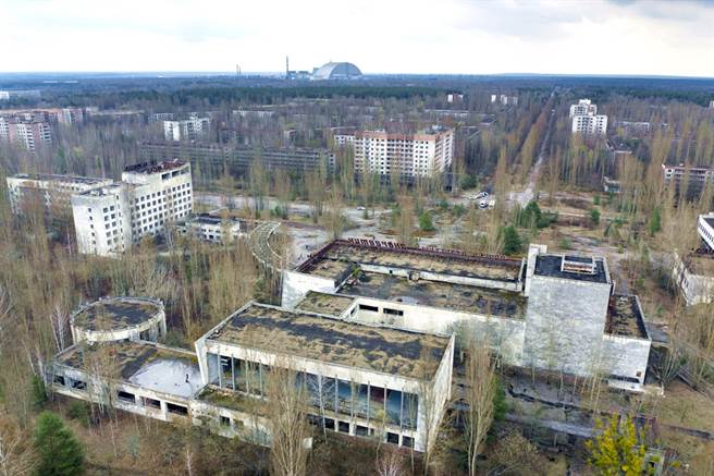 乌克兰派兵镇守已荒废数十年的车诺比禁区（Chernobyl exclusion zone），原因是这里是莫斯科通往乌克兰首都基辅的最短距离，俄罗斯可能对此出兵。（资料照／美联社）