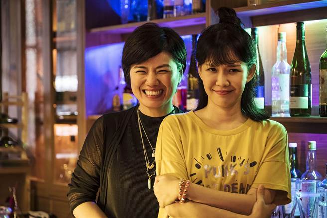 严艺文饰演李佳豫的姑姑，两人合作有很多火花。（中天综合台提供）