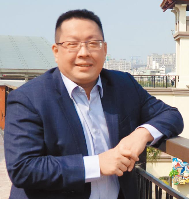 SKM Park副董事长吴昕昌，挑战南台湾第1大Outlets，首年业绩目标50亿元。（徐亦桥摄）