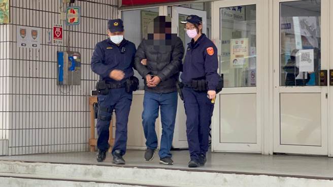 警方將偷電纜線的嫌犯逮捕歸案。（翻攝照片／李京昇苗栗傳真）