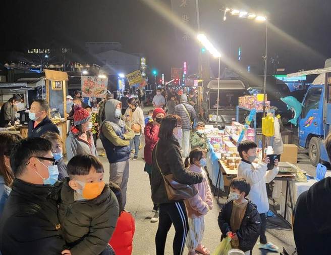台东县池上乡观光夜市成为全台东第1个合法纳管的乡镇夜市。（池上乡公所提供／蔡旻妤台东传真）