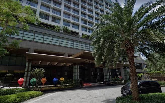 礁溪长荣延烧至台北市。（翻摄Google Maps）