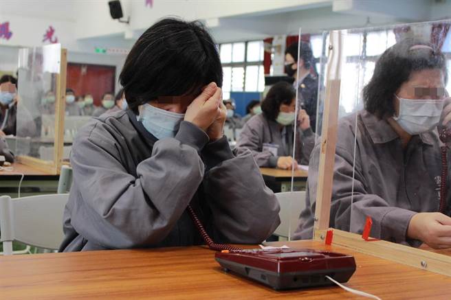 疫情延燒雲林第2監獄停辦春節面對面懇親，改以電話懇親安撫收容人情緒。（雲林第2監獄提供／張朝欣雲林傳真）