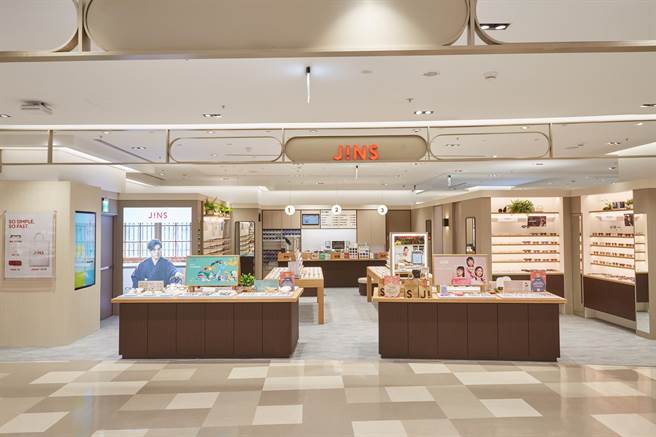 日本眼镜品牌持续在台展店，除了百货专柜，也在高雄开出首间Outlet。（品牌提供）