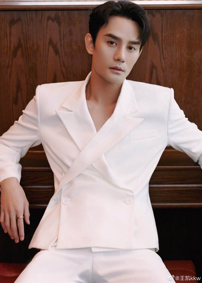 王凯5年前健检时发现肺部有异状，紧急接受手术治疗。（图／微博＠王凯）