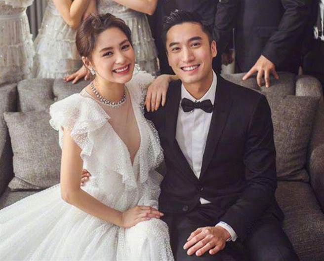 赖弘国为了娶锺欣潼，准备盛大婚礼，还差点因此破产。(图/ 取自中时资料库)