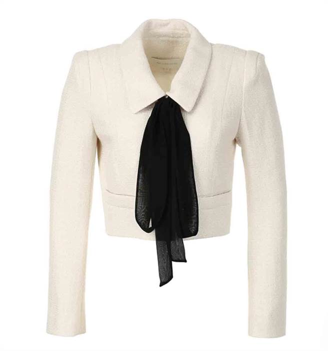 BAU by Bride And You軟呢外套，韓幣29萬8000元，約台幣6852元。（翻攝自BAU by Bride And You官網）