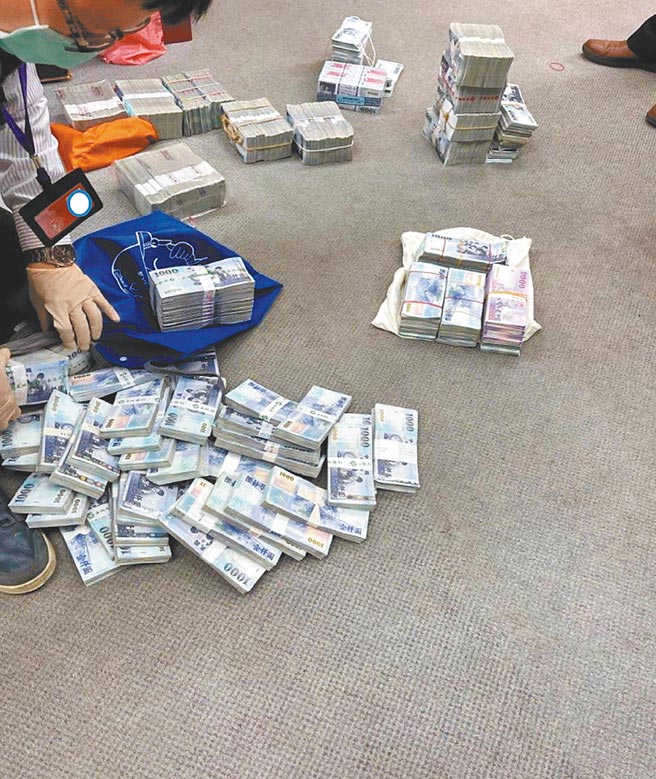 台湾中油公司炼制事业部执行长徐汉办公室被搜出2700万多元现金，遭检方声押获准。（检方提供）