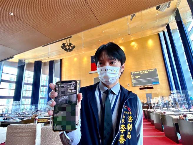 台中市法制局局长李善植表示，7日犹豫期的末日，即最后1天如为假日，消费者可于假日后第1个上班日，通知卖方解约退货。（卢金足摄）