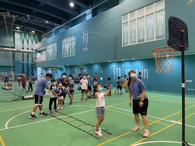 台中市長春國民暨兒童運動中心。(台中市政府體育局提供)