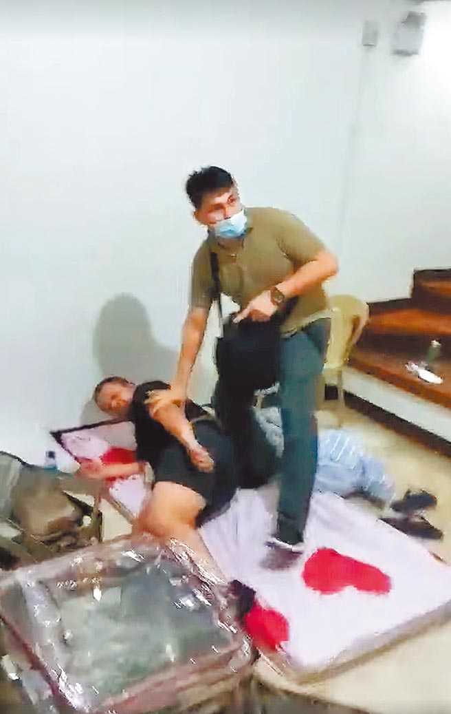 原本多架設在菲律賓的博弈網站，受疫情和菲國與大陸合作嚴打詐團、賭團成員影響（見圖），令線上博弈員工被迫西進到杜拜另起爐灶，儼然成為國內詐團、賭團在海外的最新窩點。（摘自外交部駐菲代表處臉書）