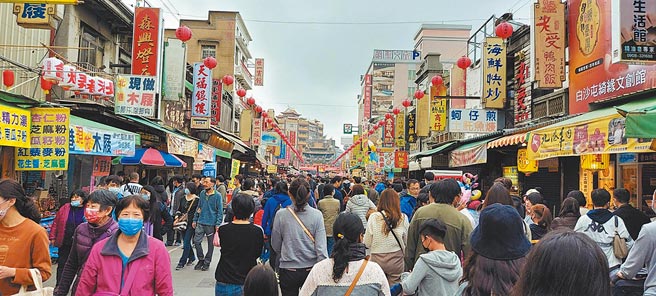 雖然疫情數度衝擊，北港朝天宮去年一整年遊客人數仍達677.8萬人次。（本報資料照片）