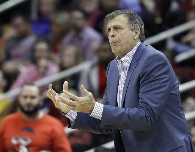 麦克海尔曾任职火箭总教练。（美联社资料照）