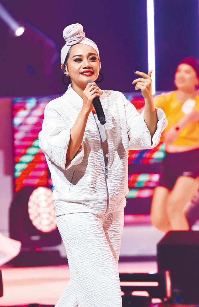 阿爆出道18年，昨首辦大型演唱會。（羅永銘攝）