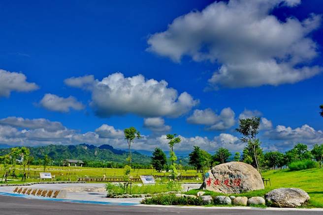 水利署补助地方县市政府整治亲水河岸空间，今推荐宜东竹南等5处园区给民眾踏青。(图：水利署提供)