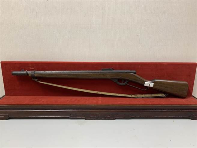 孙中山猎枪珍藏在国民党党史管。国父孙中山曾经带女儿及侍卫在南京紫金山打猎，当时使用的猎枪收藏在国民党党史馆。（国民党党史馆提供）