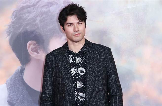 混血男星凤小岳。(图/ 取自中时资料库)