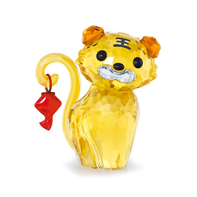 SWAROVSKI虎年Asian Symbols老虎水晶，5450元。（SWAROVSKI提供）