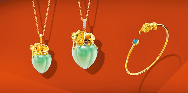 林晓同珠宝金虎「卧虎、卧福御守」系列珠宝，虎年项炼4万5800元起（左起）、Lucky12虎年项炼5万4800元、Lucky12虎年手鐲7万9800元。（林晓同提供）