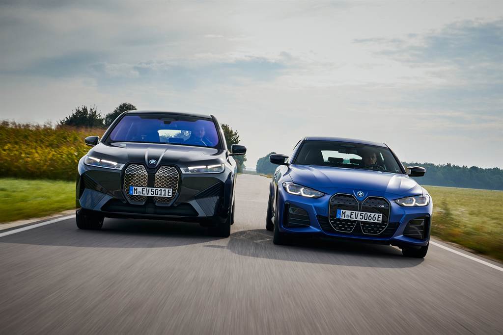 BMW近年加快电动化脚步，去年下半年推出i4跑车和iX休旅车两款纯电动车，旗舰的i7房车也即将在今年上市。图／中央社(photo:ChinaTimes)