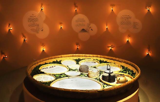 「津甘馧」特展展出難得一見的少數民族茶禮俗與神話故事。（文化局提供）