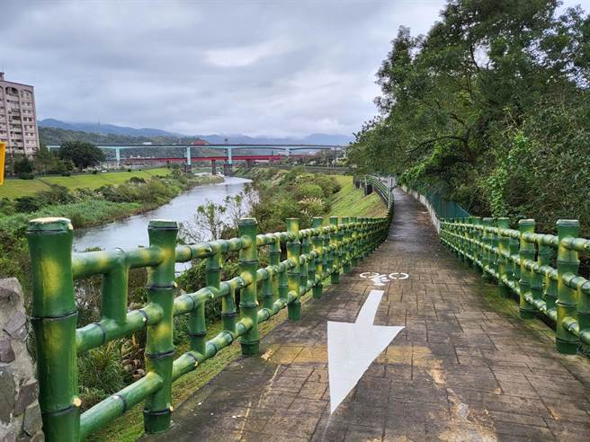 新北汐止至基隆八堵自行车道成功打通，基隆市政府表示，全段工程预计年底完工。（基隆市政府提供／陈彩玲基隆传真）