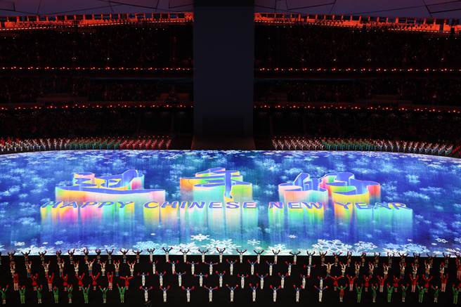 北京冬奥开幕式表演。(图/新华社)