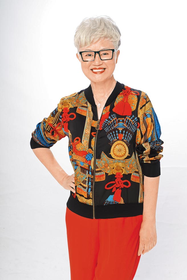 高愛倫的文字充滿溫暖力量。（陳柏林攝）