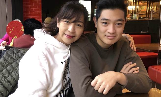 朱国珍》作家到底是什么？照片来源：作者提供。