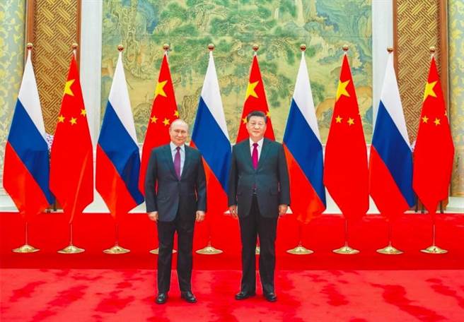 中俄元首歷史性會見，陸媒分析：這10個細節很不同尋常。（新華社）