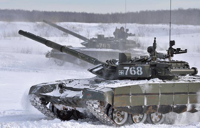 儘管烏克蘭危機持續升溫，布林肯仍堅持赴亞洲訪問。圖為2月4日，俄羅斯坦克部隊在莫斯科地區進行反戰和攻擊演習。（摘自俄羅斯國防部網站）