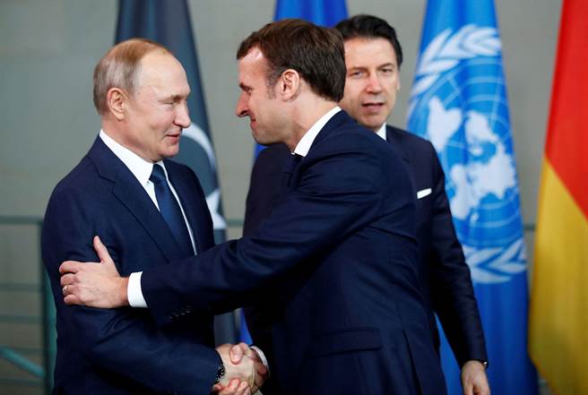 法國總統馬克宏（Emmanuel Macron和俄羅斯總統蒲亭（Vladimir Putin）明天將在莫斯科舉行會談。(圖／路透社)