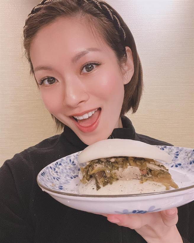 林佳仪因弟弟出意外开始吃素。（图／FB@林佳仪）