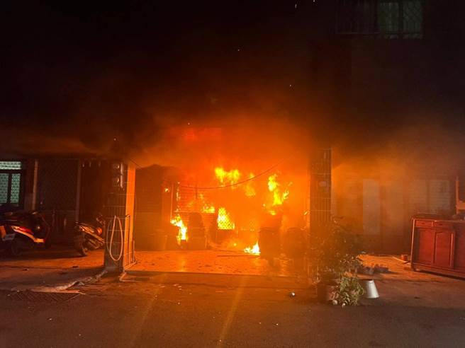 今年新春连假期间台南市关庙区发生的民宅火警。（读者提供／洪荣志台传真）