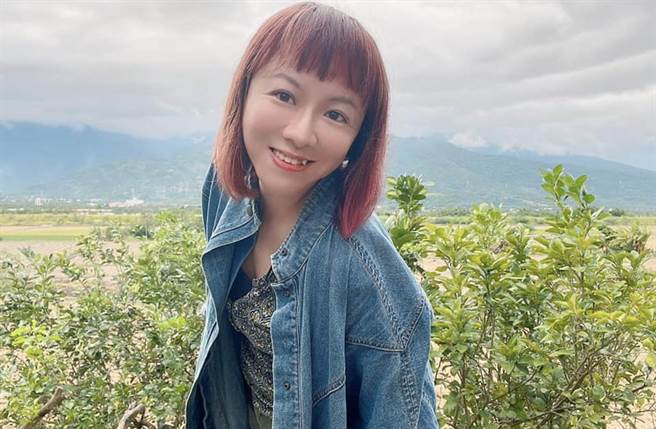 「我是艾姬」坦言对广告小妹求子路相当心疼。（我是艾姬-情癒撩欲系作家脸书）