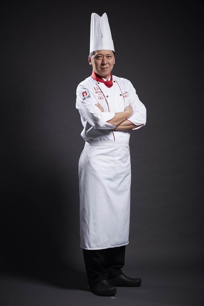 有《烘焙界之光》之称的文世成师傅。(图/统一企业集团提供)