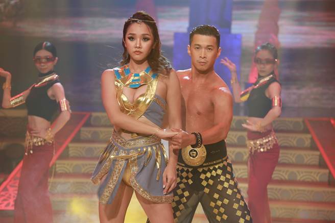 赖慧如微秒变装吸睛。（民视提供）