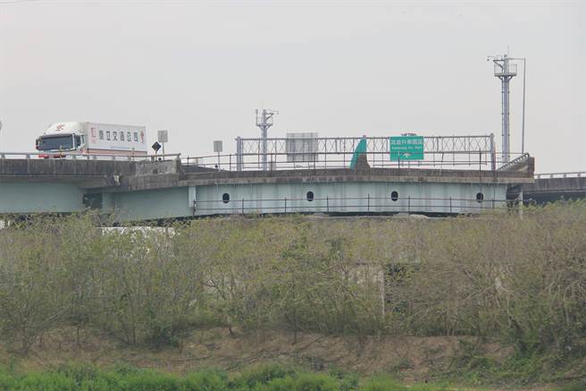 国1高科联络道预留往东延伸空间，民进党立委邱志伟争取经费请高雄市交通局展开可行性研究。（邱志伟服务处提供／林瑞益高雄传真）