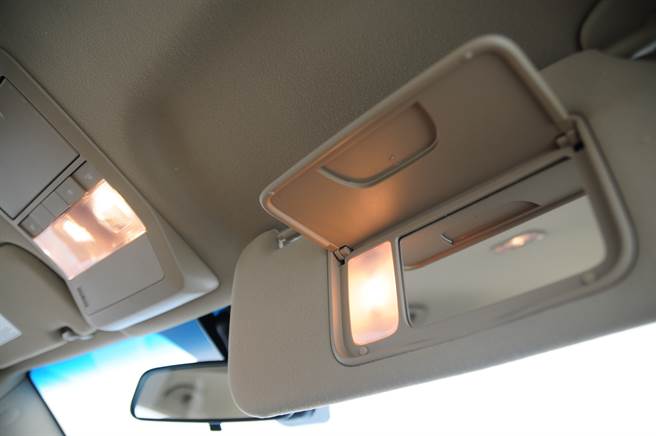 外国女网友分享「抓偷吃神技」，没想到大部分人都不认同她的做法，劝她赶紧分手。(示意图/达志影像)