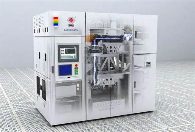 上海微电子是大陆半导体设备技术居于领先地位的厂商，目前具备生产90/65nm制造工艺光刻机的能力。图为上海微电子光刻机示意图。（图／上海微电子）